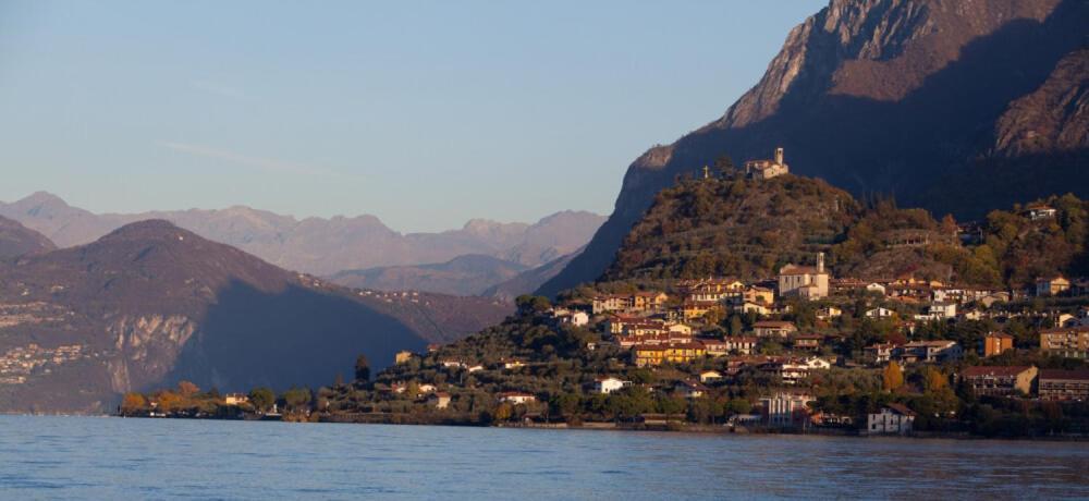 Appartement Casa Madali' - Nel Borgo à Marone Extérieur photo