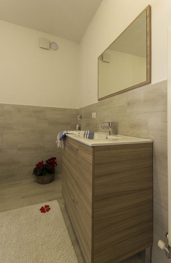 Appartement Casa Madali' - Nel Borgo à Marone Extérieur photo