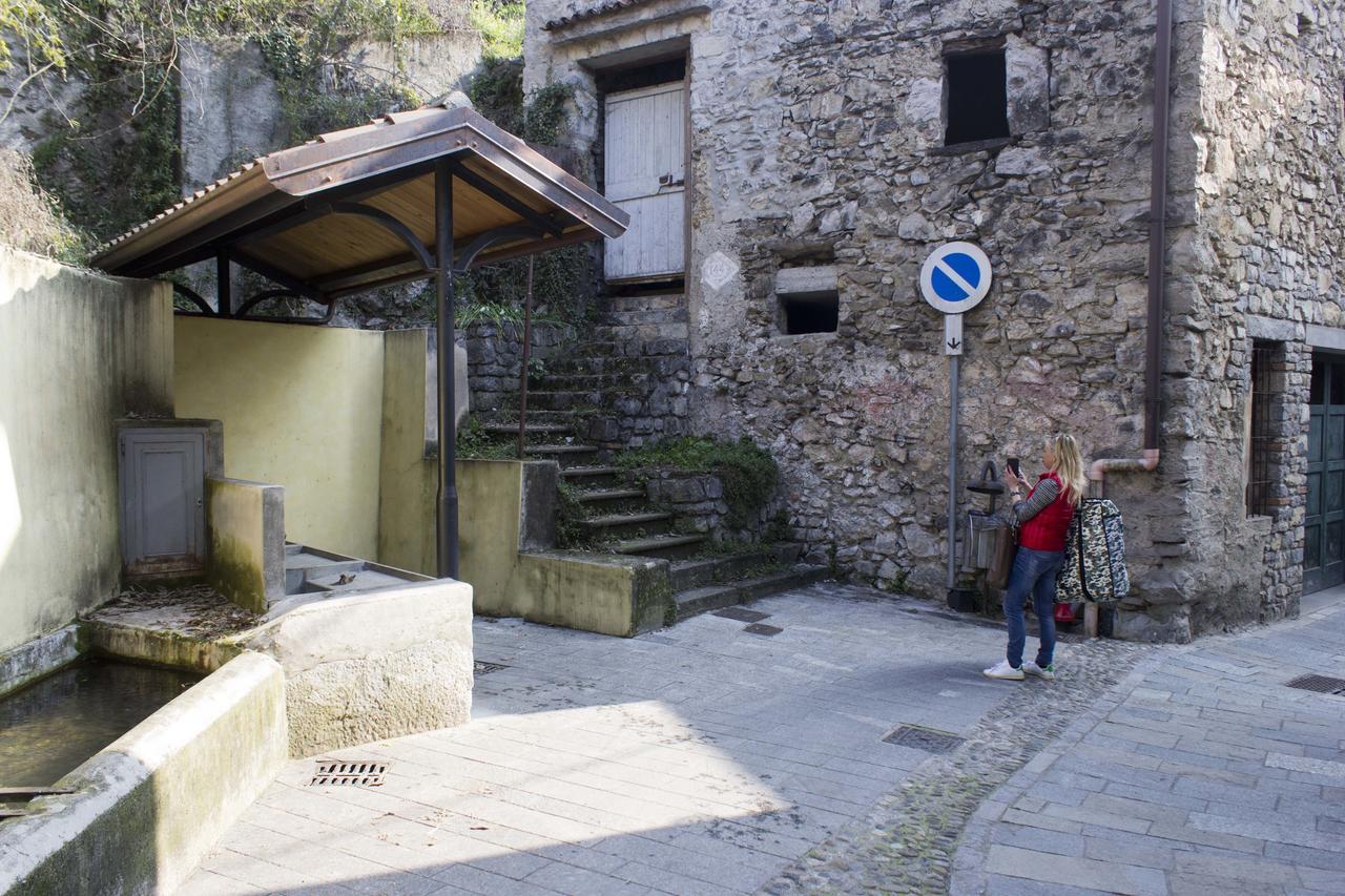 Appartement Casa Madali' - Nel Borgo à Marone Extérieur photo